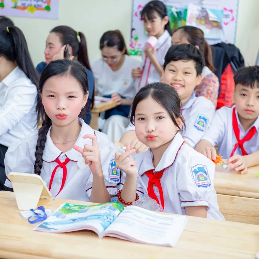 Lớp học nhóm nhỏ